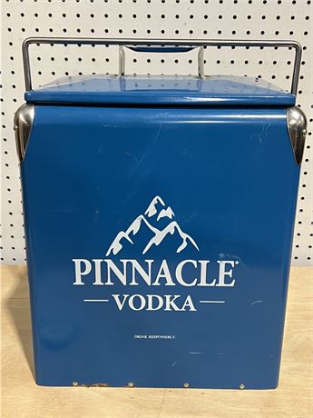 Pinnacle Vodka Blue & White Cooler/ Ice Chest