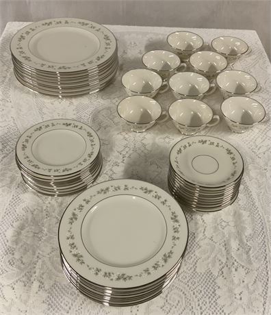 Lenox Brookdale 50pc Dinnerware Set