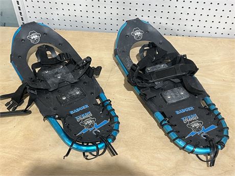 Yukon Charlie’s Badger Snowshoes