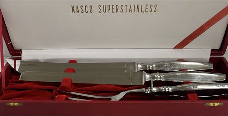 Nasco Superstainless Carving Knifes & Fork Set in Wood Case