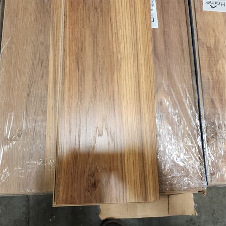 20 Boxes - Dream Home Laminate Flooring - Fairfield County Hickory 8mm