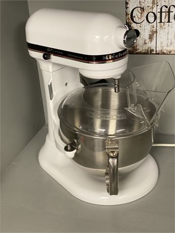 KitchenAid Professional 6 - 6 qt stand mixer white