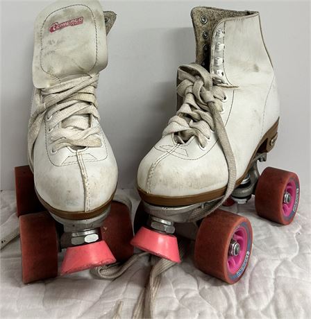 CHICAGO SKATES roller skates