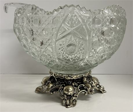 Beautiful Cut glass or Crystal? punch bowl with stand with 12 cups