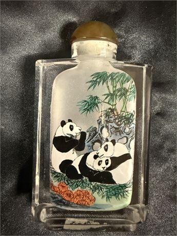 Chinese Reverse Painted Glass Snuff Bottle & Stopper Panda Bear Scene