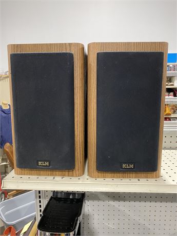 Pair of KLH 1000 Series Speakers