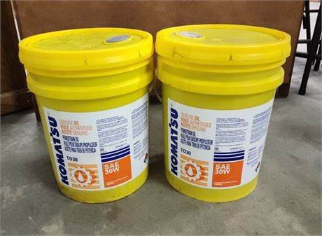 2 - 5 Gallon Komatsu 30W Powertrain Oil