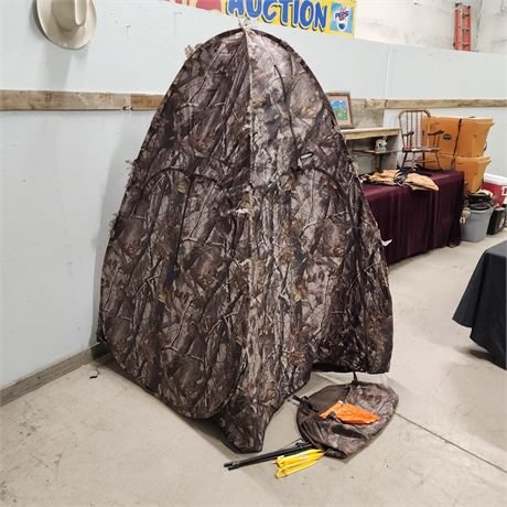 Complete Ameristep Outhouse Hunting Blind w/ Bag