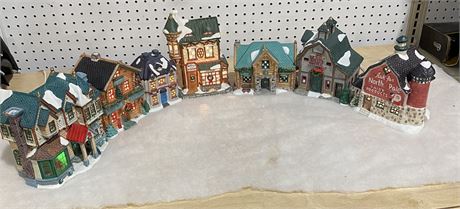 7 Piece Holiday Village