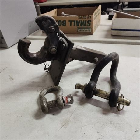 Pintle Hitch & Shackle Pair