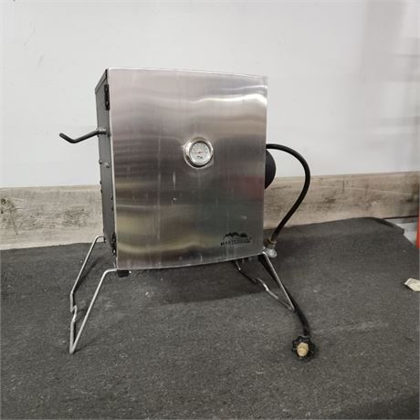 Stainless Masterbuilt Portable Smoker - 14x15x23