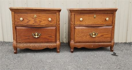 Oak Night Stand Pair - 27x18x25