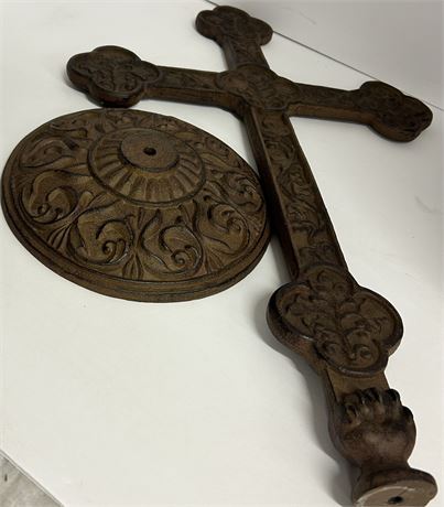 Cast iron cross with base