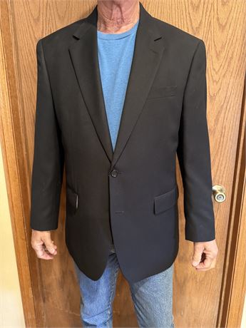 44R. Black Sport Coat