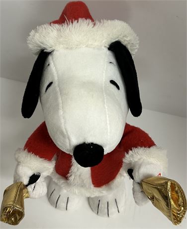 Vintage Christmas snoopy doll