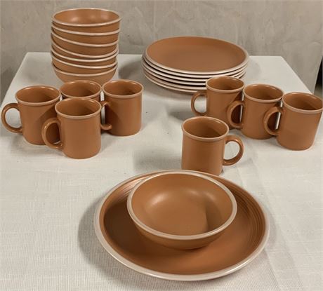 Rio Stoneware- 8 Bowls, 7 Dinner Plates, & 8 Mugs