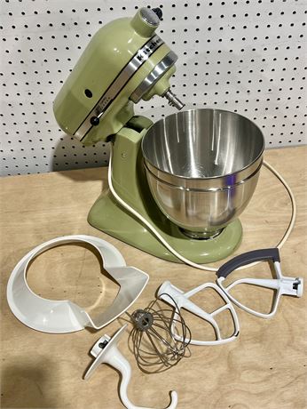 Vintage KitchenAid Mixer “Yellow” (Green) with Mixing Bowls and Attachments