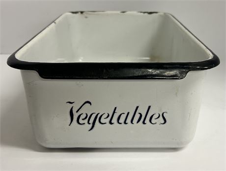 Metal vegetable dish