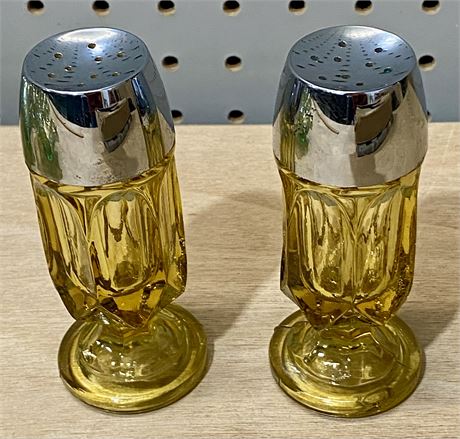 Vintage Anchor Hocking Pedestal Amber Glass Salt and Pepper Shakers Set