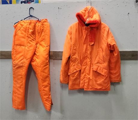 High Visibility Insulated Pant & Hooded Jacket Sz Med - XL