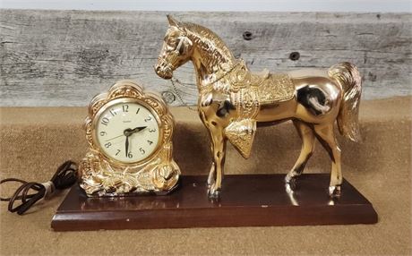 Vintage United Horse Mantel Clock-Works!