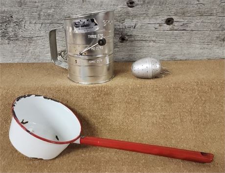 Vintage Enamel Ladle or Long Handled Pot/Flour Sifter/Tea Strainer