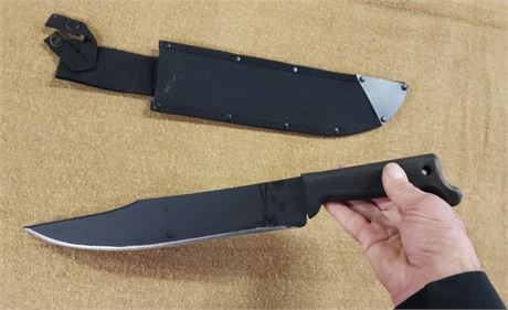 NEW Large Knife w/ Sheath