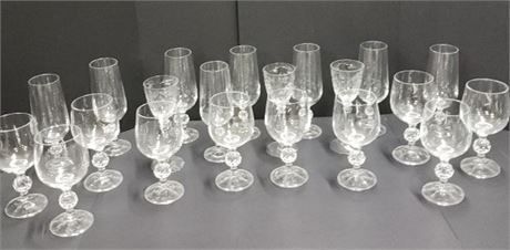 Nice Crystal Wine/Champagne Glasses