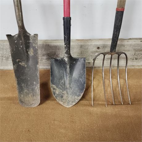 Shovel Pair & Fork