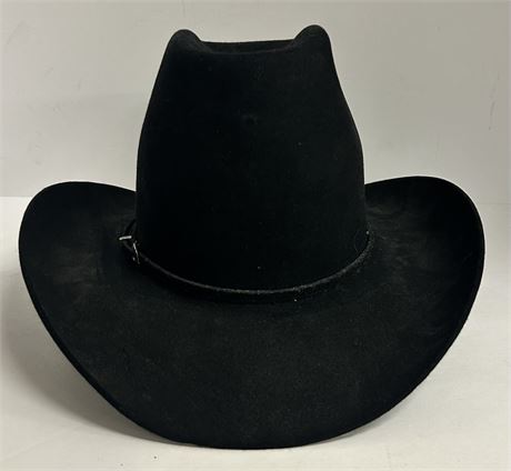 Stetson cowboy hat size is 7 1/8