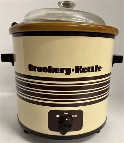 Vintage crockery-kettle