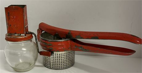 Vintage kitchenware