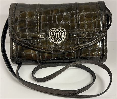 Brighton Woman’s wallet with removable shoulder strap