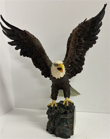 Beautiful bald eagle statue