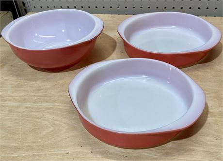 Pyrex Flamingo Pink 8” Round Cake Pans (2) and 2 Qt. Flamingo Pink Bowl