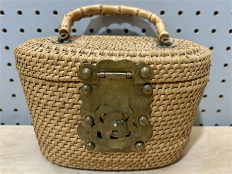 Vintage Asian Nantucket Wicker Rattan Basket Purse with Brass Fish Clasp