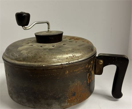 vintage stovetop popcorn popper