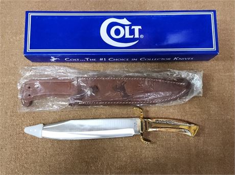 New Colt Knife w/ Sheath