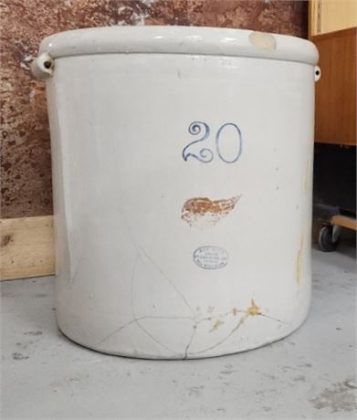 Antique 20 Gal. Redwing Crock