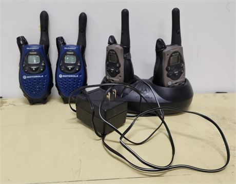 4 Motorola Walkie Talkies