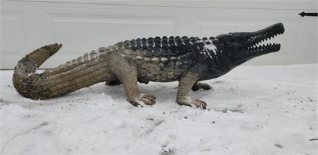 🐊5½ft Aluminum Alligator