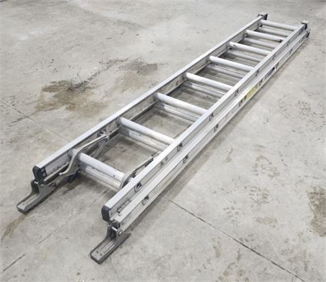 Louisville 16' Extension Ladder